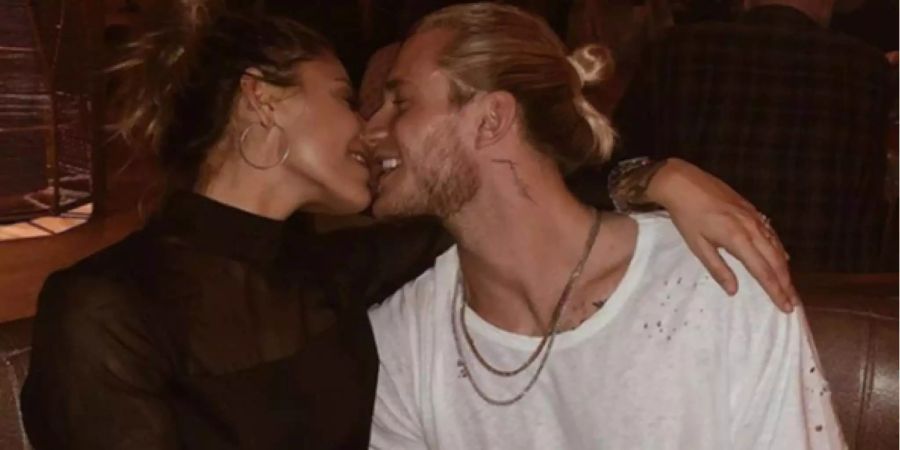 Sophia Thomalla bekannte sich mit diesem Kussfoto offiziell zu ihrem Ex Loris Karius.