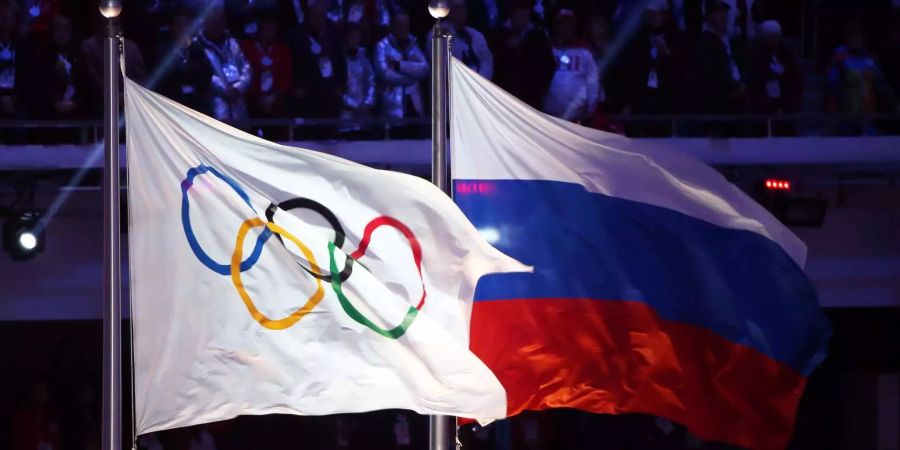 Knapp drei Monate vor den Olympischen Winterspielen ist noch nicht klar, ob Russland teilnehmen darf.