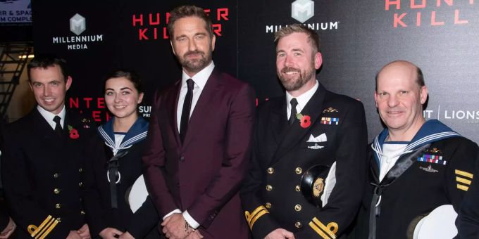 Gerard Butler (M) posiert an der Weltpremiere des Films «Hunter Killer». Gerard Butler (M) posiert an der Weltpremiere des Films «Hunter Killer».