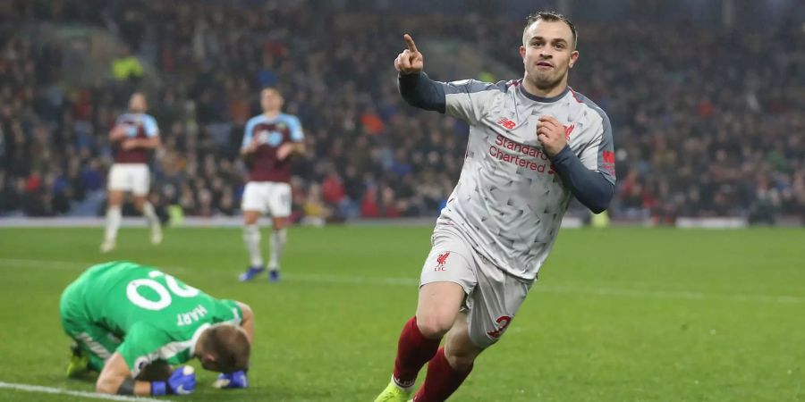 Xherdan Shaqiri von Liverpool bejubelt seinen Treffer zum 3:1 gegen Burnley.