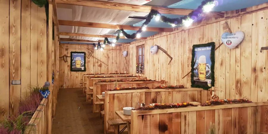 VIP-Logen im Festsaal des Churer Oktoberfests.
