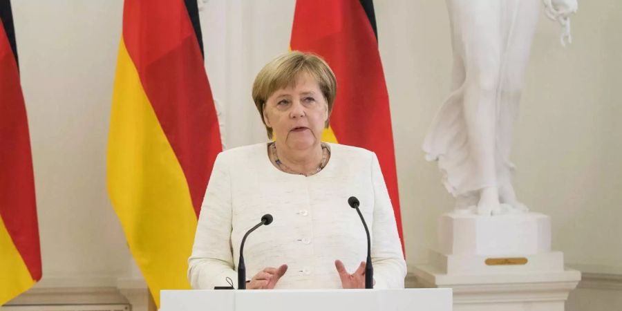 Bundeskanzlerin Angela Merkel (CDU) spricht im Rahmen eines Treffens mit  Litauens Präsidentin Grybauskaite im Präsidentenpalast in Vilnius.