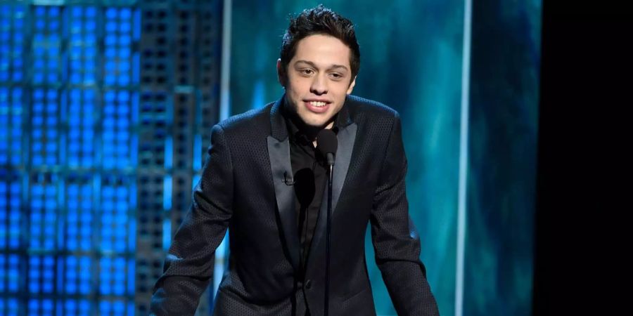 Pete Davidson spricht an der Comedy Central Roast in Calif.