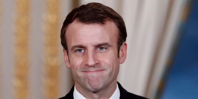 Emmanuel Macron, Präsident von Frankreich, kommt im Elysee-Palast zu einer gemeinsamen Pressekonferenz mit dem Präsidenten von Burkina Faso, Kabore.