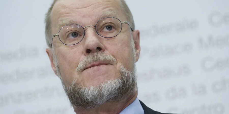 Ex-Finanzverwaltungsdirektor Peter Siegenthaler kritisiert die Aufsicht über die Energieunternehmen: «Die heutigen Eigentümer, und das sind weitestgehend die Kantone beziehungsweise ihre Politiker, sind ihrer Aufgabe als Eigentümer nicht voll gerecht geworden.» (Archivbild)