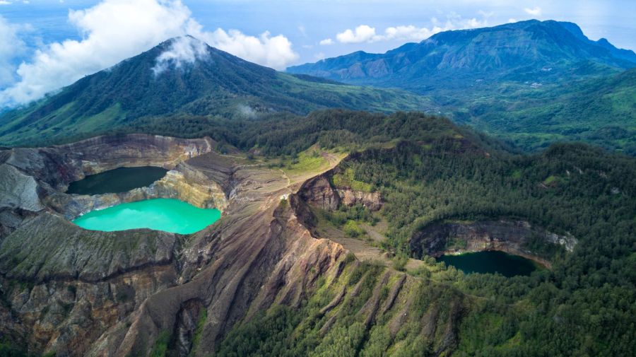 Vulkanseen im Kelimutu Nationalpark