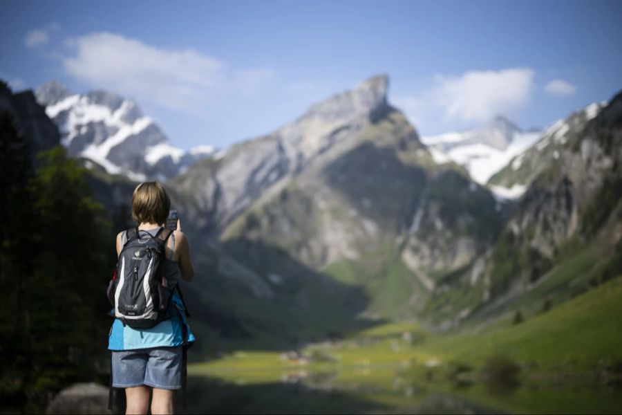 In der Schweiz herrscht auch diese Woche wieder gutes Wetter zum Wandern.