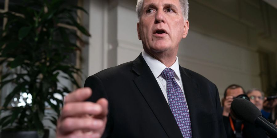 Kevin McCarthy galt von Anfang an als politisch geschwächt.