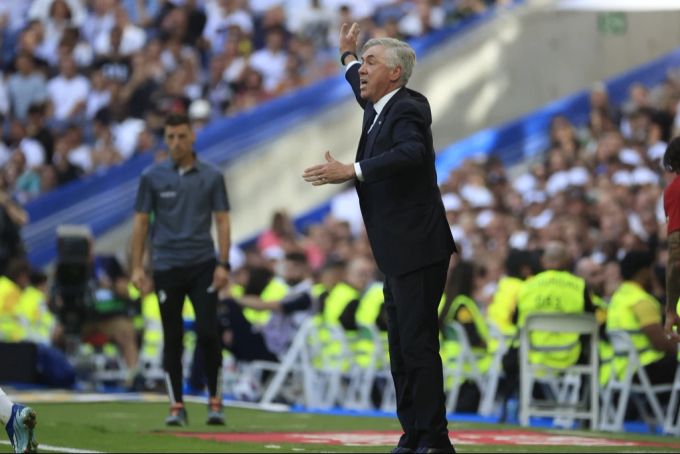Carlo Ancelotti in seinem Element als Trainer an der Seitenlinie von Real Madrid. Carlo Ancelotti