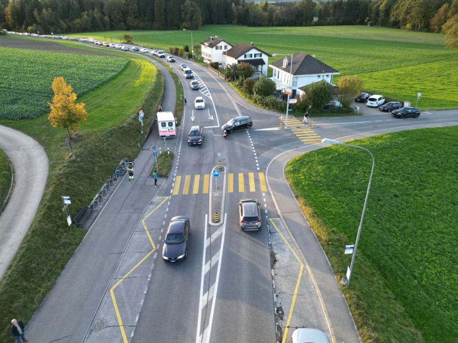 In Cham verursachte ein Autofahrer eine Kollision.