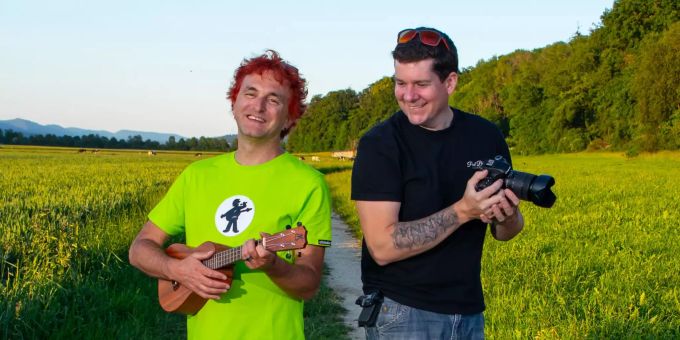 Christian Schenker (links) und Paul Bühler arbeiteten für den Song «Ferie i der Schwiiz». Christian Schenker Kappel