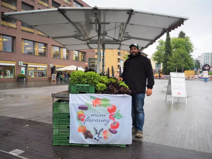 «Mini-Farming» ist dienstags und freitags auf dem Klotener Stadtplatz anzutreffen. Mini-Farming Kloten