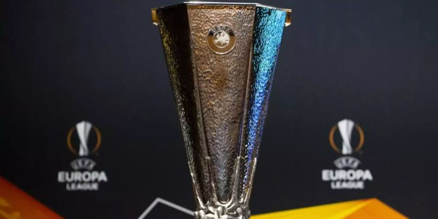Die Finalrunde der Europa League könnte in Deutschland stattfinden. Foto: Jean-Christophe Bott/KEYSTONE/dpa