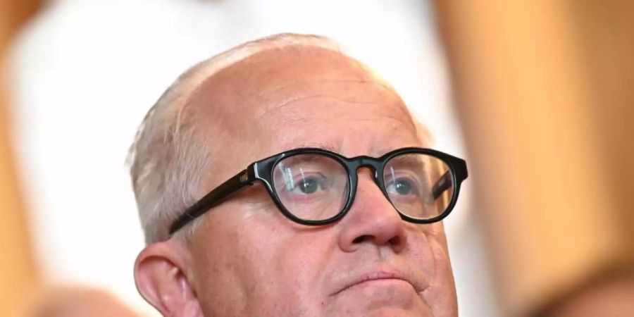 Vertraut im Falle von Geisterspielen auf ein verantwortungsvolles Verhalten der Fans: Fritz Keller, Präsident des Deutschen Fussball-Bundes. Foto: Arne Dedert/dpa