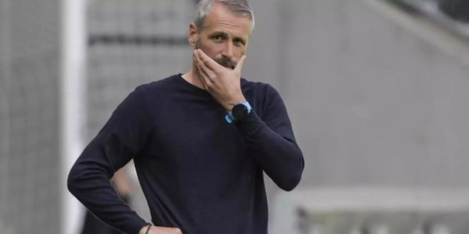 Im sechsten Derby gab es die erste Niederlage für Mönchengladbachs Marco Rose. Foto: Ina Fassbender/AFP-Pool/dpa Im sechsten Derby gab es die erste Niederlage für Mönchengladbachs Marco Rose. Foto: Ina Fassbender/AFP-Pool/dpa