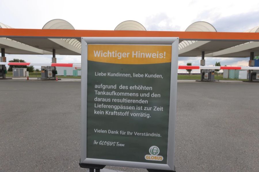 Teils wurde der Tank gar leer gezapft.