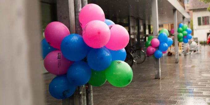 In Frühsommer wurde der Bevölkerung mittels einer Balloon-Aktion für ihr Engagement in der Krise gedankt. Kloten