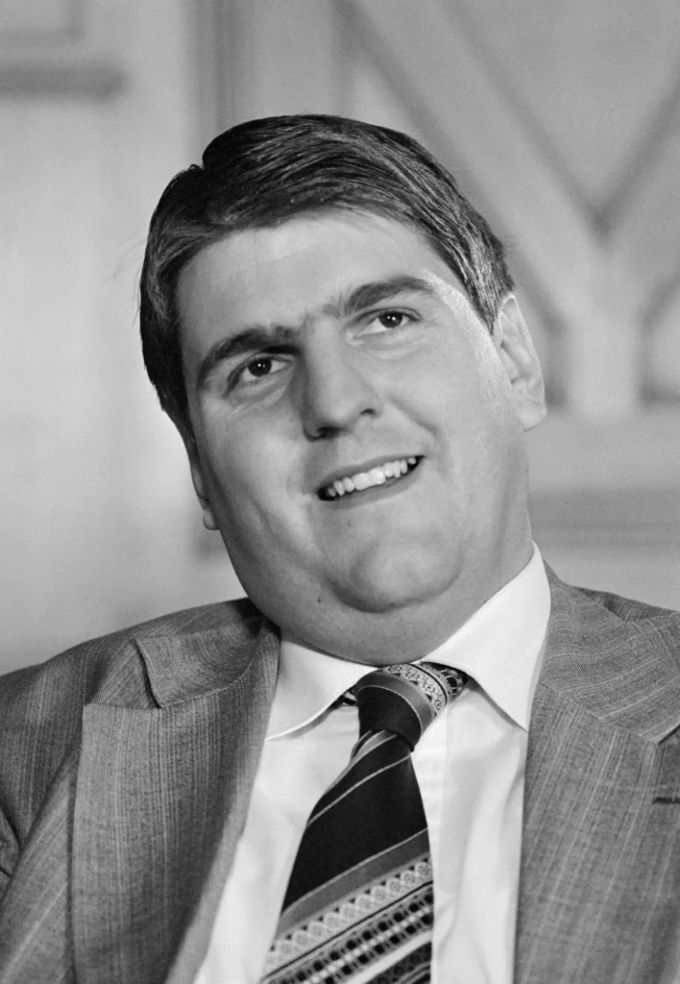 Daniel Brélaz, der 1979 als erster Vertreter der ökologischen Bewegung in der Schweiz in den Nationalrat gewählt wurde. Daniel Brélaz Grüne