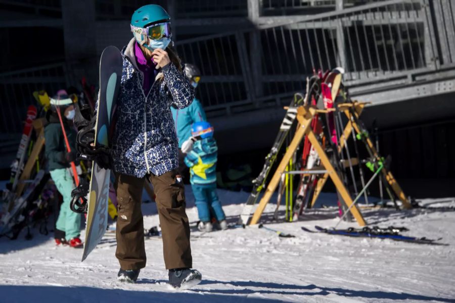 wintersport skifahren maskenpflicht