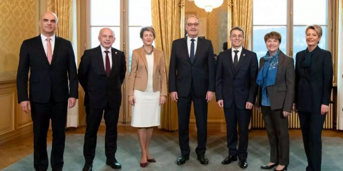 Einige Mitglieder des Bundesrats wurden gegen das Coronavirus geimpft. bundesrat
