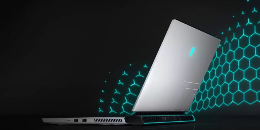 Alienware m17 R4