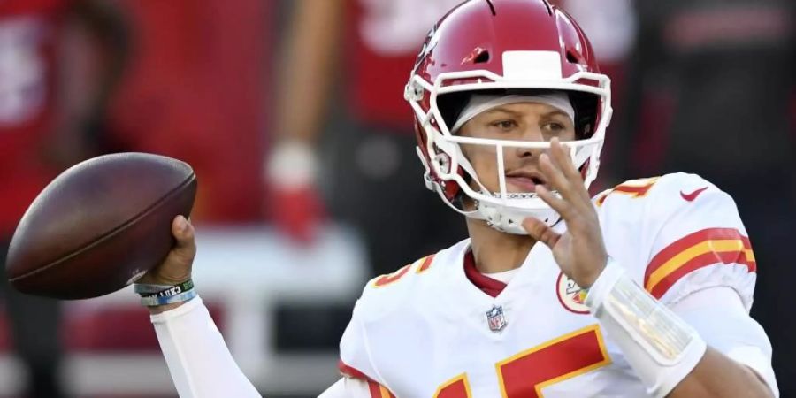 Patrick Mahomes von den Kansas City Chiefs kann nach seiner Gehirnerschütterung wieder spielen. Foto: Jason Behnken/AP/dpa