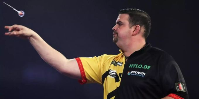 Gabriel Clemens ist bei der Darts-WM ausgeschieden. Foto: Kieran Cleeves/PA Wire/dpa Gabriel Clemens ist bei der Darts-WM ausgeschieden. Foto: Kieran Cleeves/PA Wire/dpa