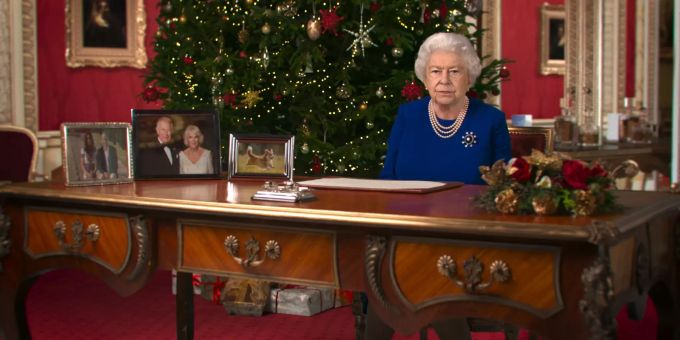 Die Queen hat als Staatsoberhaupt das Gesetz zum Brexit in Kraft gesetzt. Brexit