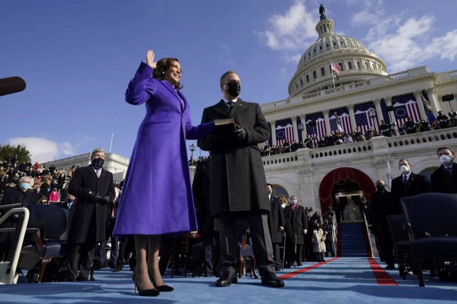 Denselben Eid legte auch die Vize-Präsidentin Kamala Harris ab.