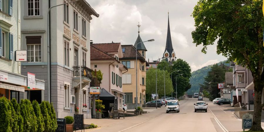 Die Bahnhofstrasse in Ebnat-Kappel.