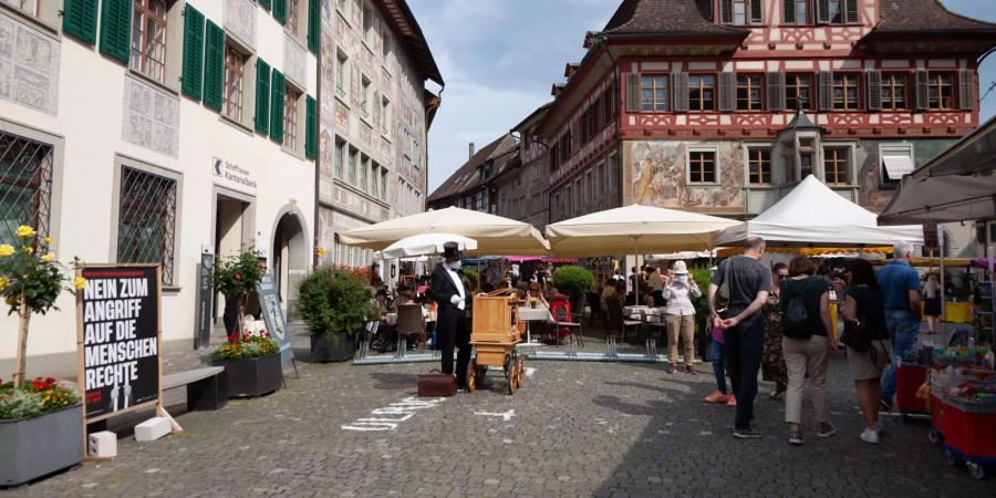 Der Rathausplatz in Stein am Rhein.