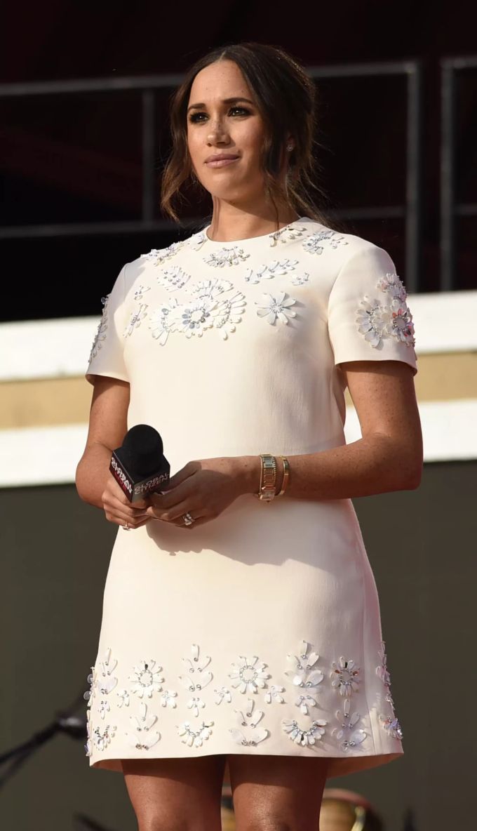 Meghan Markle, die Gattin von Prinz Harry, ist in England unbeliebt. prinz harry