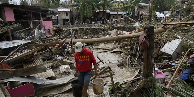 Der Taifun «Rai» hat auf den Philippinen schwere Verwüstungen angerichtet. Foto: Jay Labra/AP/dpa rai