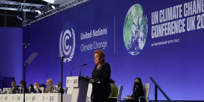 Patricia Espinosa, Leiterin des Sekretariats der Klimarahmenkonvention der Vereinten Nationen, fordert eine ambitionierte Klimapolitik. Ansonsten sehe sie eine düstere Zukunft auf die Menschheit zukommen. Patricia Espinosa