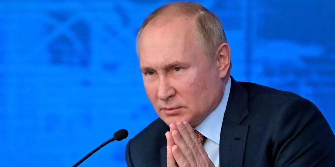 Wladimir Putin, Präsident von Russland, gestikuliert während seiner Rede auf dem Kongress der Russischen Union der Industriellen und Unternehmer (RSPP). Foto: Sergei Guneyev/Pool Sputnik Kremlin/AP/dpa Wladimir Putin, Präsident von Russland, gestikuliert während seiner Rede auf dem Kongress der Russischen Union der Industriellen und Unternehmer (RSPP). Foto: Sergei Guneyev/Pool Sputnik Kremlin/AP/dpa