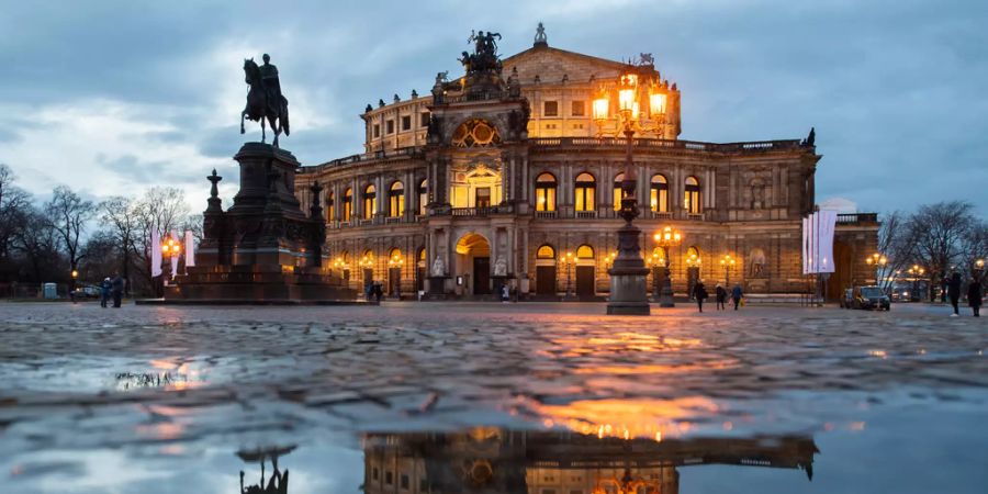 Semperoper Semperopernball