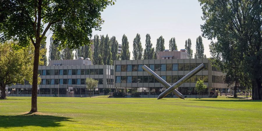 Das Gymnasium Biel-Seeland an der Laendtestrasse 12 in Biel.