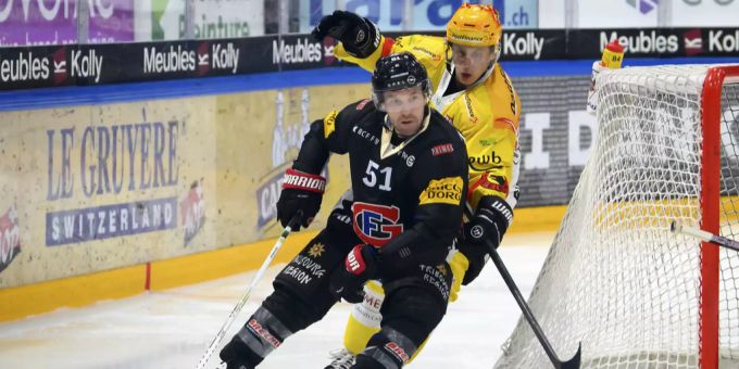 David Desharnais im Einsatz gegen Dominik Karhun (SCB) David Desharnais