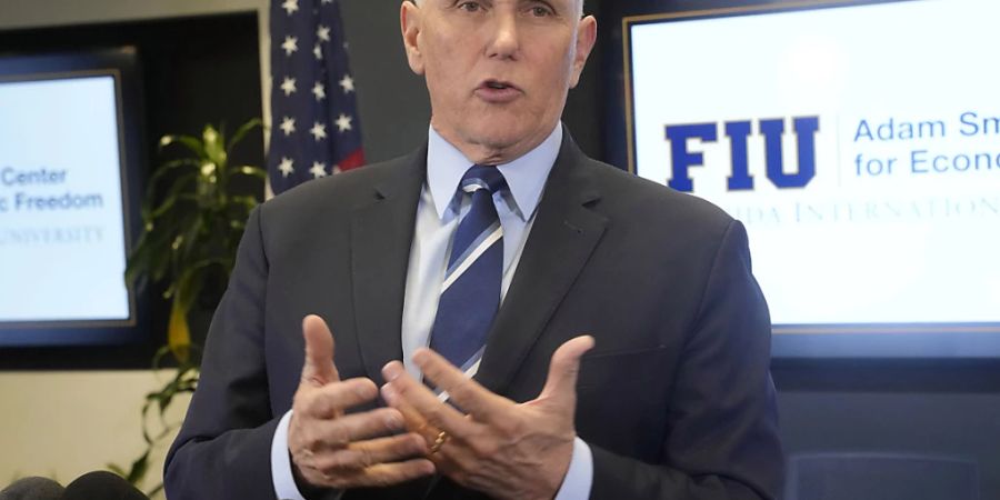 Auch bei Trumps ehemaligem Vize Mike Pence sind geheime Dokumente gefunden worden. Foto: Marta Lavandier/AP/dpa