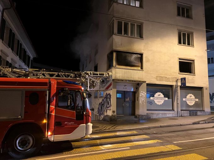 Die vom Brand betroffenen Wohnungen in St. Gallen sind nicht mehr bewohnbar. St. Gallen