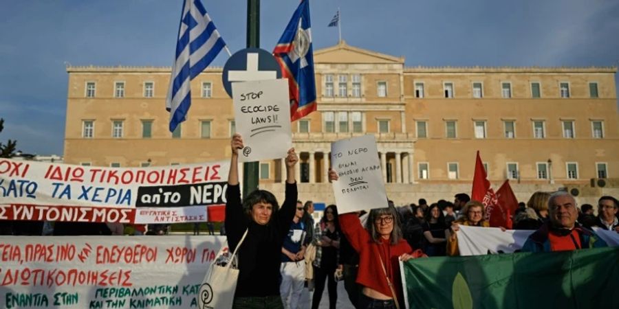 Proteste gegen die Regierung in Athen