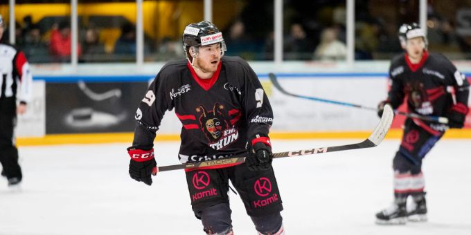 Luc Schweingruber erzielte in Spiel eins das einzige Tor für den EHC Thun. EHC Thun