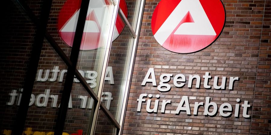 Die Bundesagentur für Arbeit in Nürnberg hat Ihren Arbeitsmarktbericht für Februar 2023 veröffentlicht.