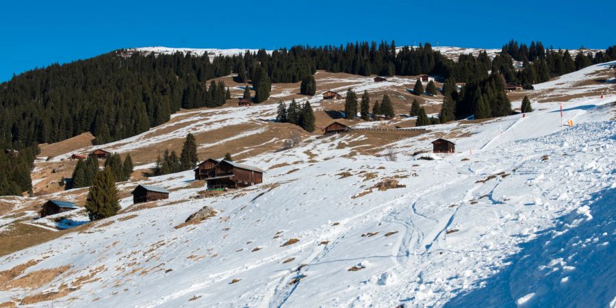 Schneemangel im Skigebiet Breil-Brigels. - Region Surselva