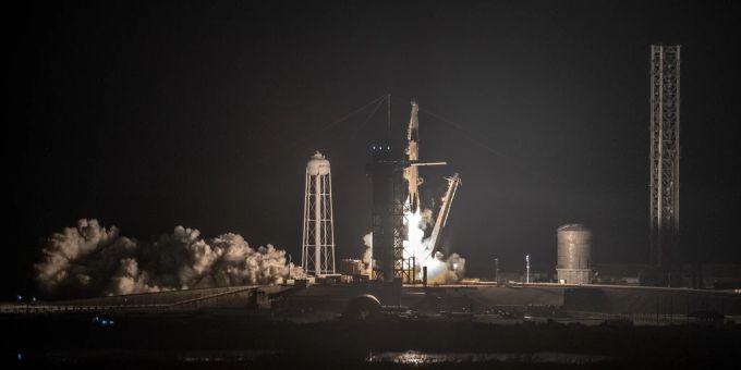 Start erfolgreich - Zwei Amerikaner, ein Russe und ein Emirati zur ISS