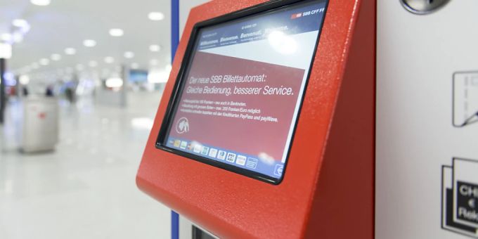 Die SBB plant, sechs Bahnhöfe in Zürich ab 2025 in Selbstbedienungsbahnhöfe umzuwandeln. (Symbolbild) Die SBB kämpften am Montagmorgen mit einer grossen Störung beim Verkauf von Billetts, die sowohl die App, die Website und Billettautomaten betraf. (Symbolbild)