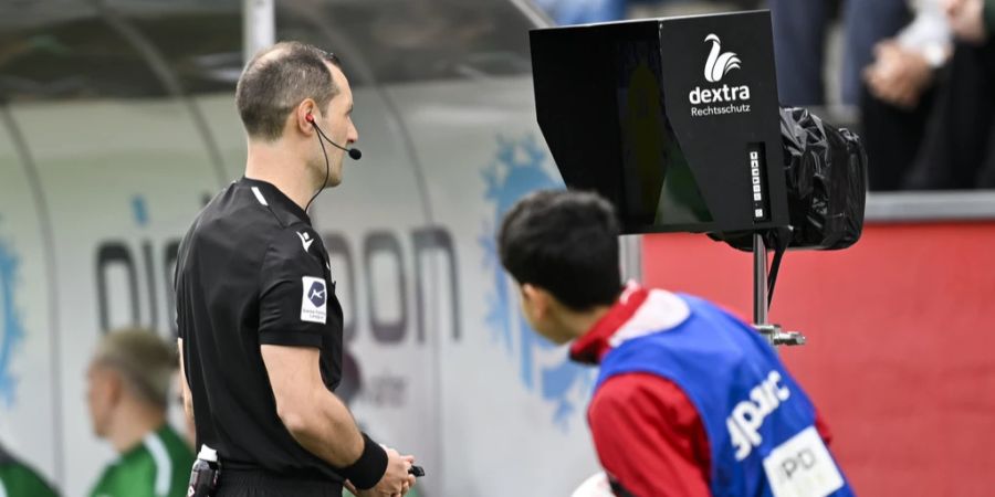 Super League VAR Abseitslinie