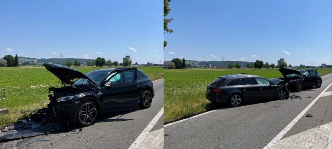 An den beiden Fahrzeugen entstand ein Totalschaden. Totalschaden bei Unfall