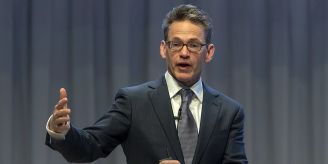 Bayer AG - CEO Bill Anderson fordert mehr Eigenverantwortung