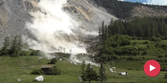 Besonders gefährlich - Erneut lösen sich Felssplitter in Brienz GR